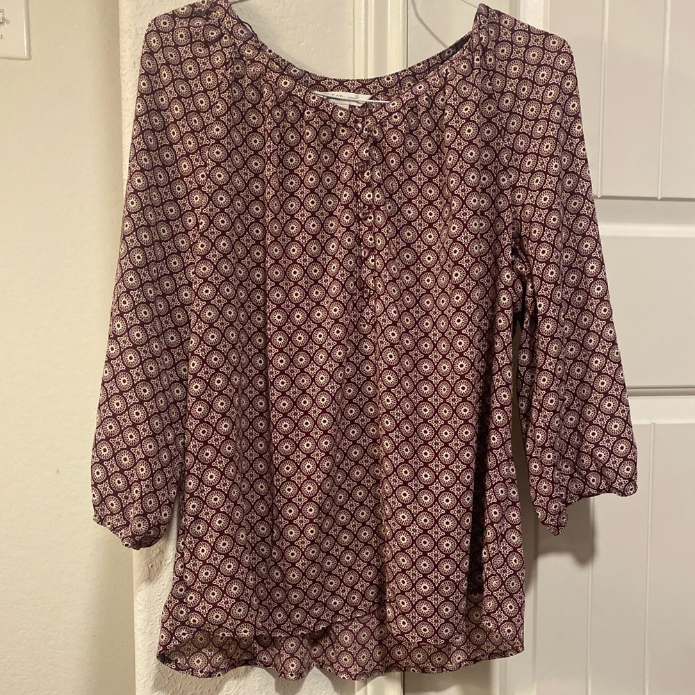 Croft and Barrow Women’s Maroon Blouse